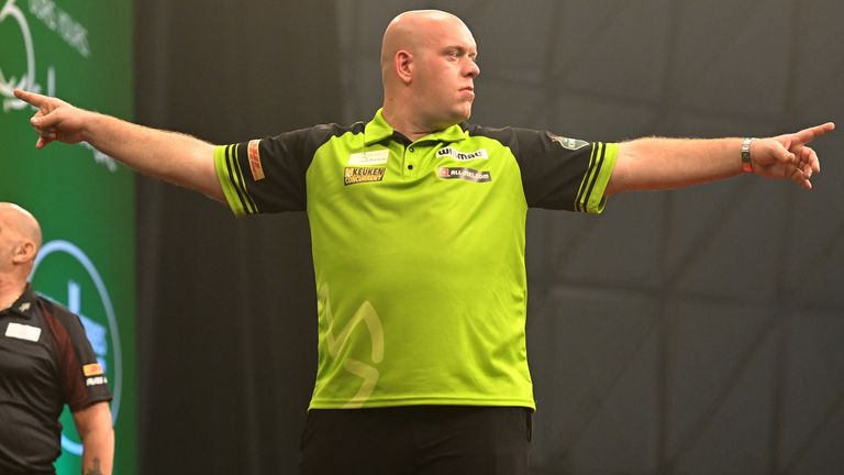 Michael van Gerwen beat Rob Cross and Michael Smith on his way to the Bahrain Masters final