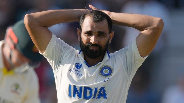 India&#39;s Mohammed Shami is hoping to be fit to face England later in the series