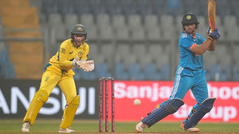 India&#39;s Richa Ghosh made 19 off 29 balls during her outing in the third ODI 
