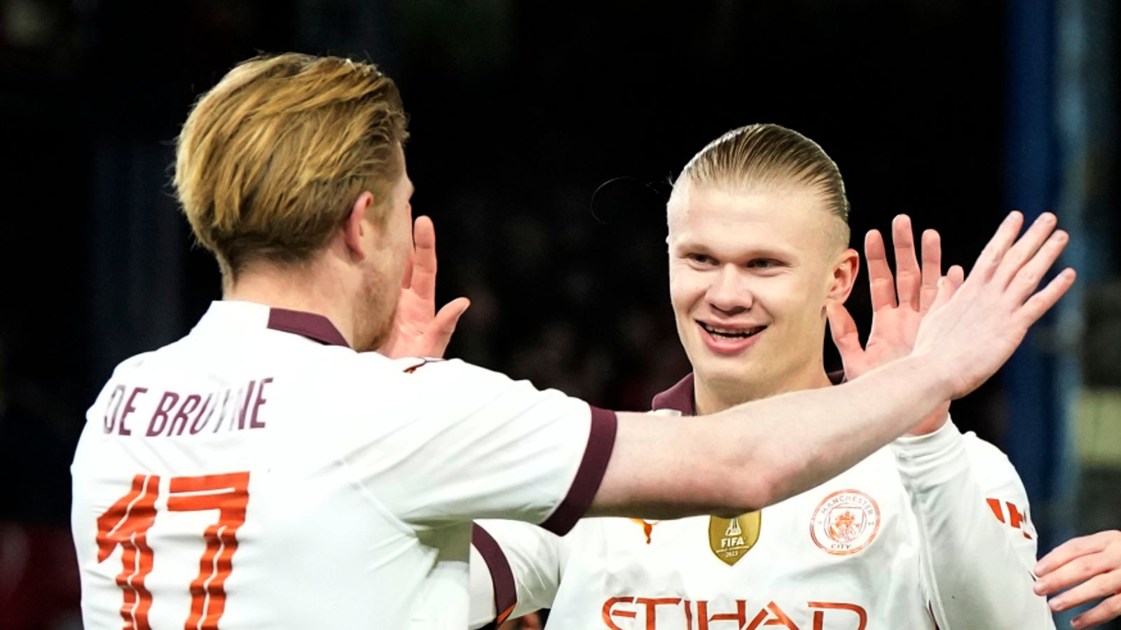 Manchester City Melibas Luton 6-2: Erling Haaland Cetak Lima Gol untuk Masuk Perempat Final Piala FA