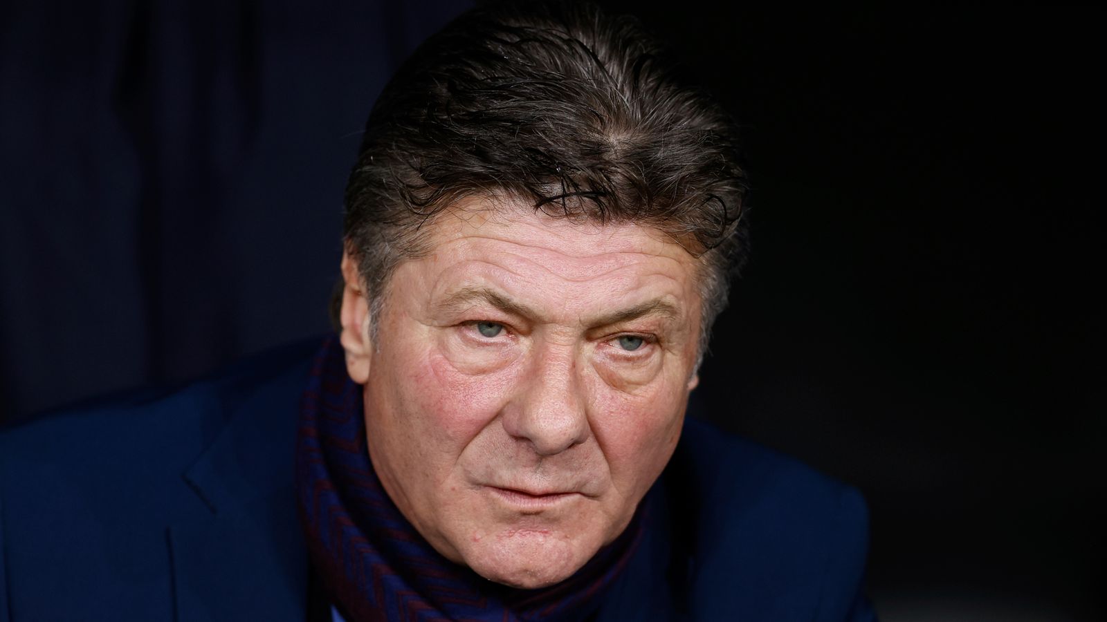 Transfer Centre LIVE! Napoli sack head coach Walter Mazzarri after just three months in charge – Sky Sports