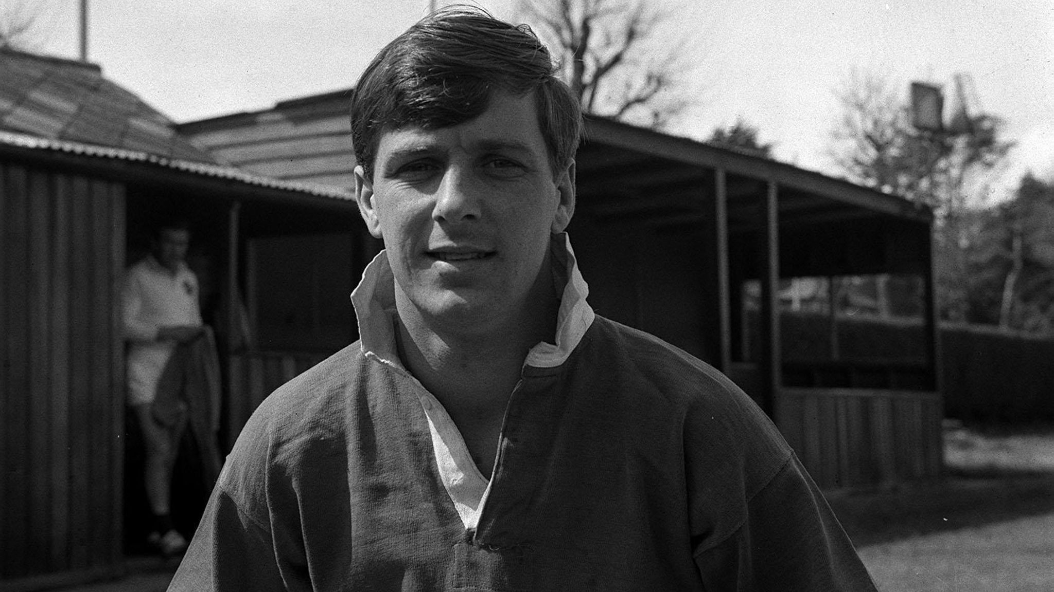 Barry John: Wales rugby great dies aged 79 | Rugby Union News | Sky Sports