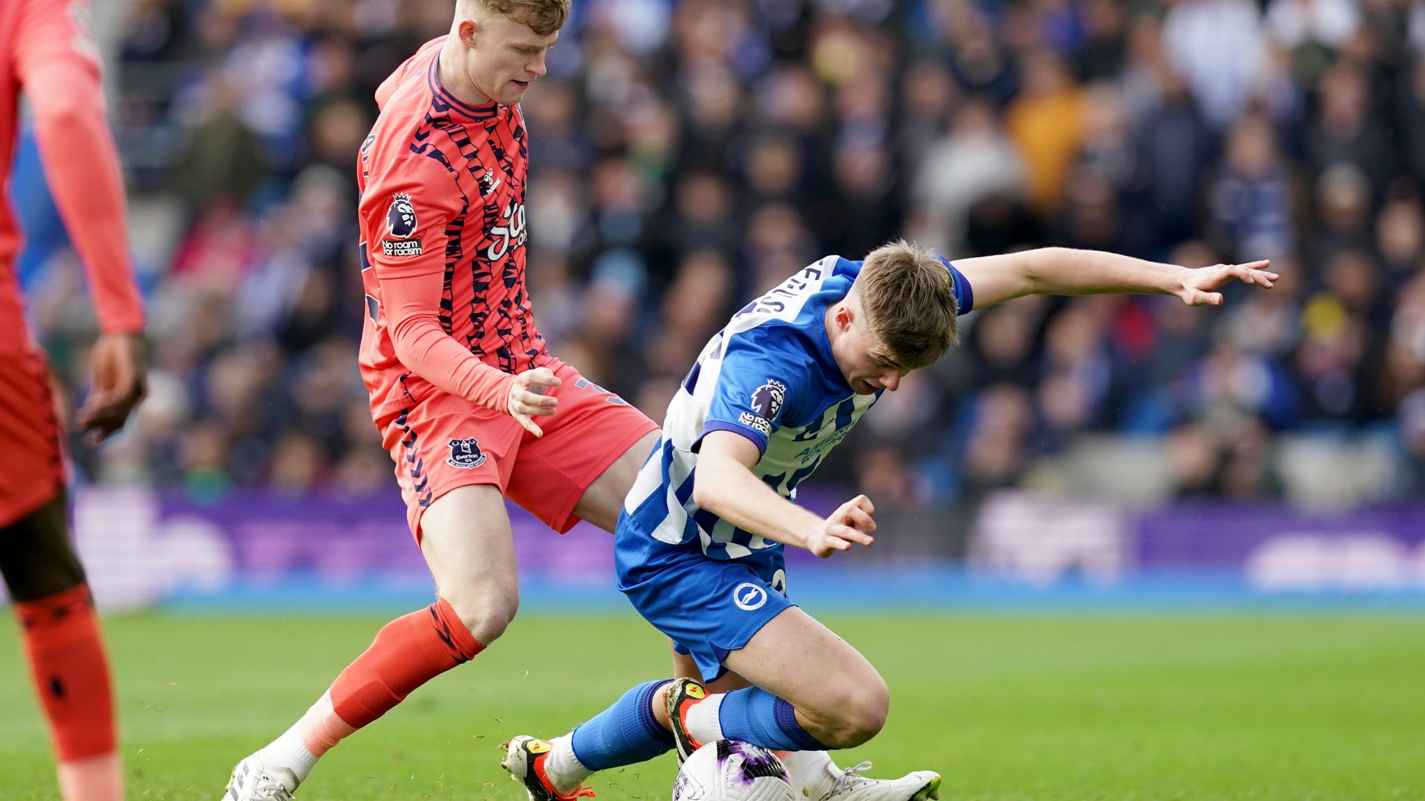 Brighton 1-1 Everton: Lewis Dunk Heads In 95th-minute Equaliser For 10 ...