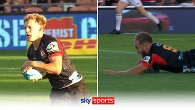'Absolutely amazing!' | McKenzie sparks stunning Chiefs try from own 22