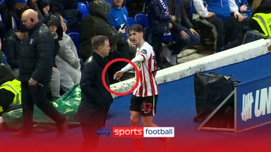 Blanked by the boss?! | Sunderland's Hume brutally ignored by manager Beale!