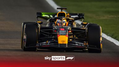 Verstappen sets stunning lap at end of first day