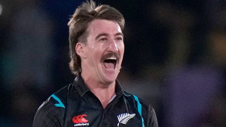 County Cricket Ins And Outs: Derbyshire Sign Nz Fast Bowler Tickner  