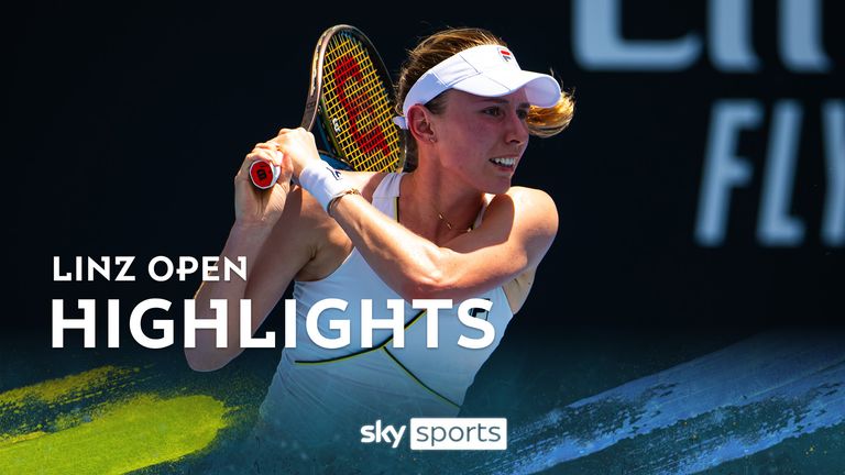 MELBOURNE, AUSTRALIA - JANUARY 15: Ekaterina Alexandrova in action against Laura Siegemund of Germany in the first round on Day 2 of the 2024 Australian Open at Melbourne Park on January 15, 2024 in Melbourne, Australia (Photo by Robert Prange/Getty Images)