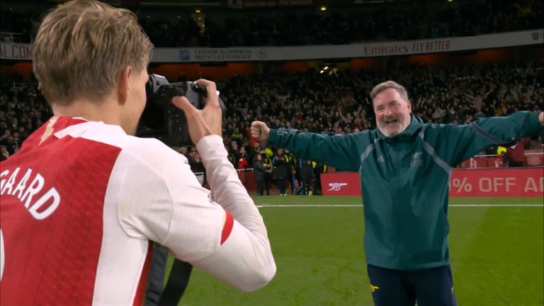 Jamie Carragher not impressed with Arsenal/Martin Odegaard celebrations.