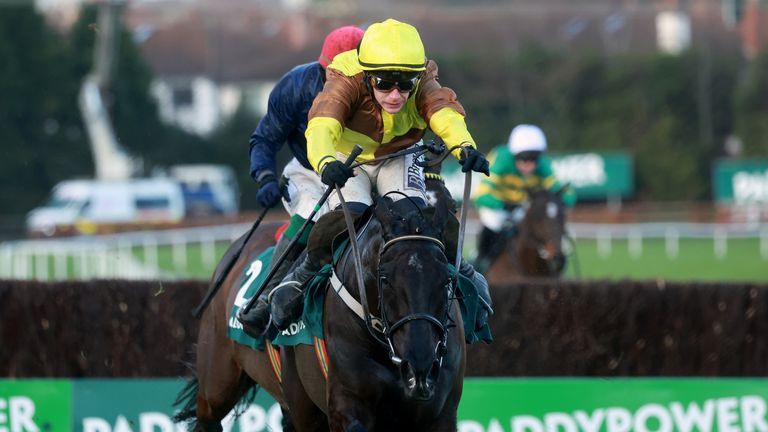 Galopin Des Champs and Paul Townend win the Irish Gold Cup