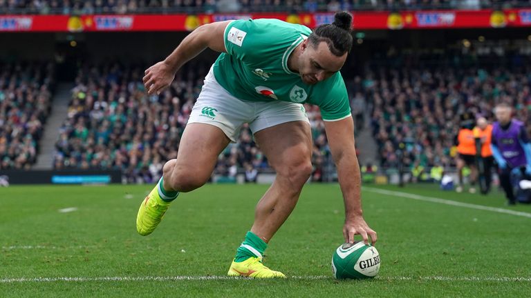 James Lowe scored Ireland's second first-half try, after taking a superb Calvin Nash offload 