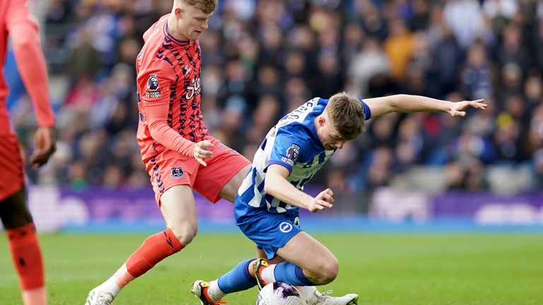 Everton's Jarrad Branthwaite (left) and Brighton's Evan Ferguson battle for the ball