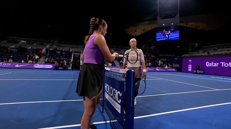 Victoria Azarenka eased past Jelena Ostapenko