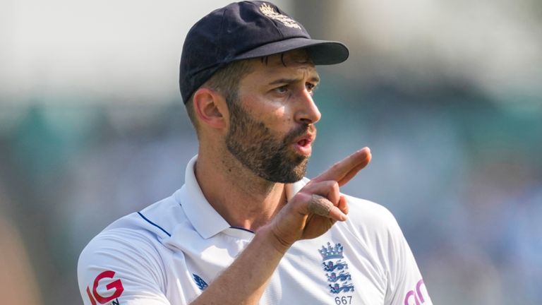 England's Mark Wood (Associated Press)