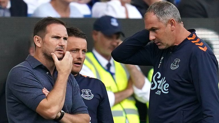 Paul Clement (right) worked with Frank Lampard (left) at Everton