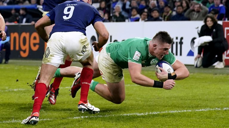 Dan Sheehan's try wrapped up the bonus-point and put Ireland on firm course for victory 
