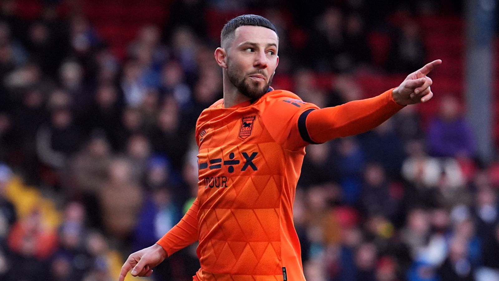 Ipswich go top of Championship after 'keeper clanger costs Blackburn thumbnail