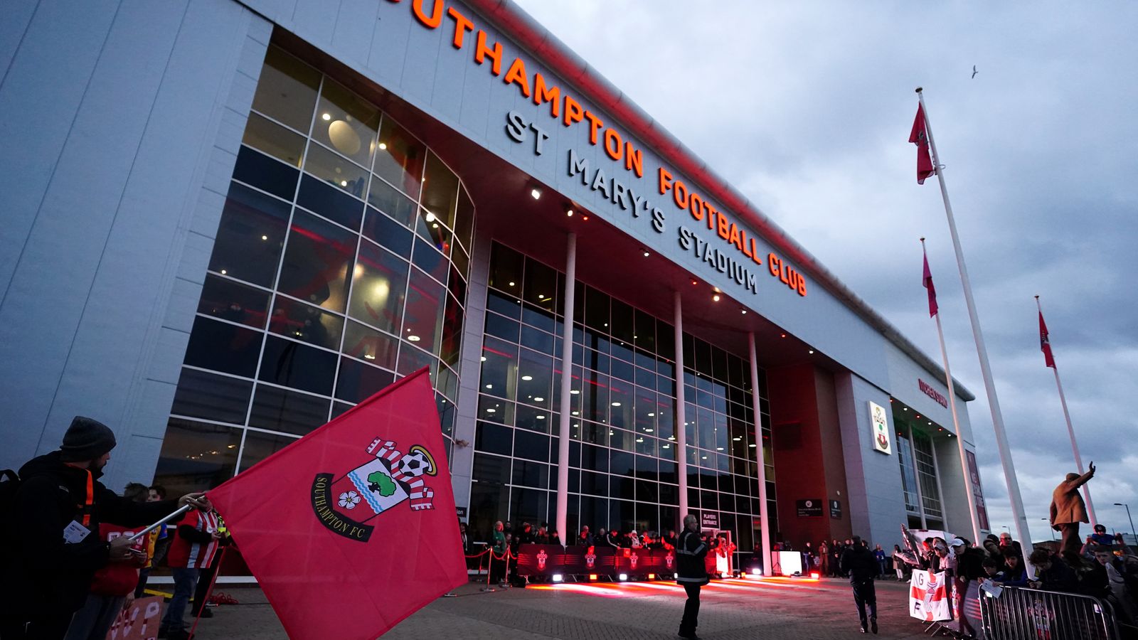 https://e0.365dm.com/24/03/1600x900/skysports-southampton-stmarys_6480555.jpg?20240306143659