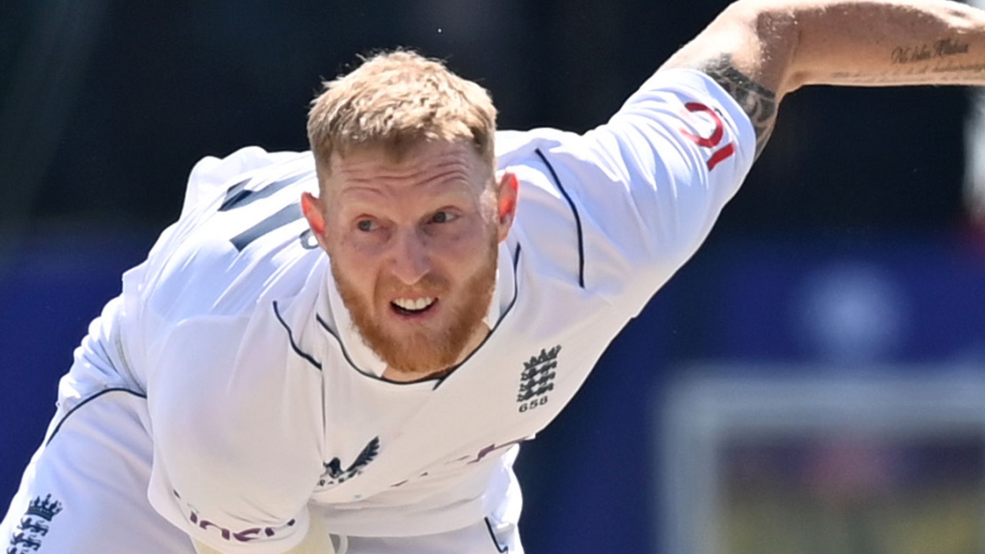 Stokes' 'magical' bowling return boosts England on difficult day