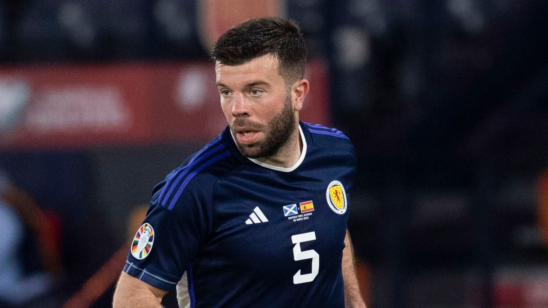 Carver concerned by Hanley condition as defender leaves Scotland squad