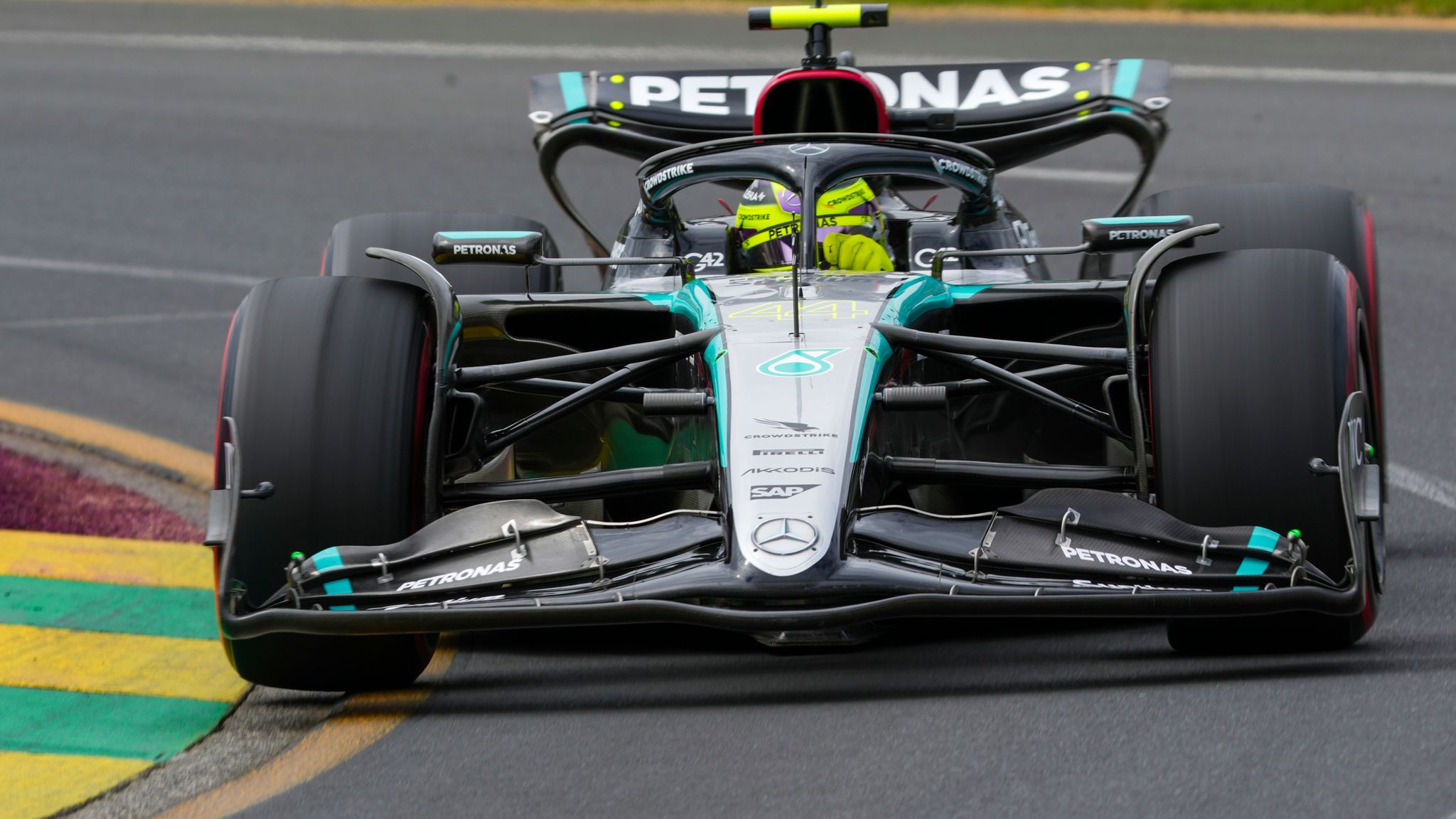 sky f1 stream