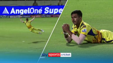 'He took off like a seagull!' | Sublime one-handed catch in IPL!