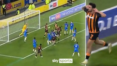 'I can't believe that!' | Controversy as Hull score from 'blatant handball'!