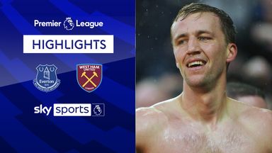 Two late goals snatch West Ham last-gasp win at Everton