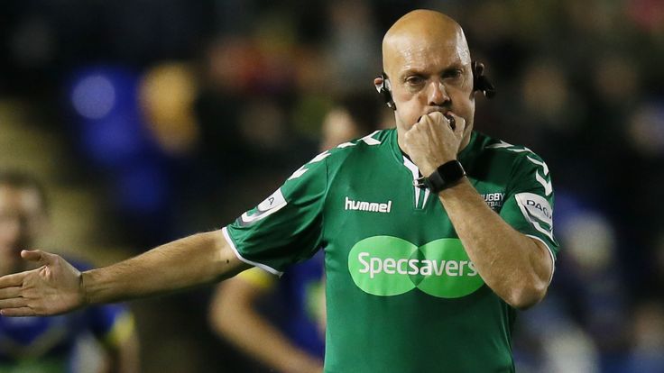 Picture by Paul Currie/SWpix.com - 01/02/2018 - Rugby League - Betfred Super League - Warrington Wolves v Leeds Rhinos - Halliwell Jones Stadium, Warrington, England - Referee Phil Bentham