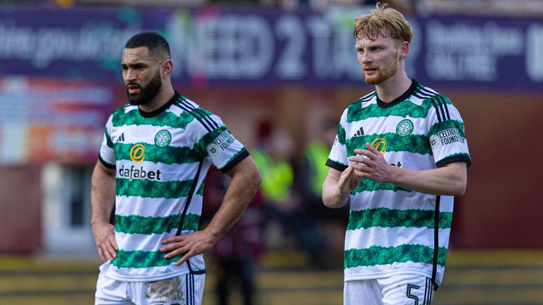 MOTHERWELL, SCOTLAND - FEBRUARY 25: Celtic&#39;s Cameron Carter-Vickers (L) and Liam Scales during a cinch Premiership match between Motherwell and Celtic at Fir Park, on February 25, 2024, in Motherwell, Scotland. (Photo by Craig Foy / SNS Group)