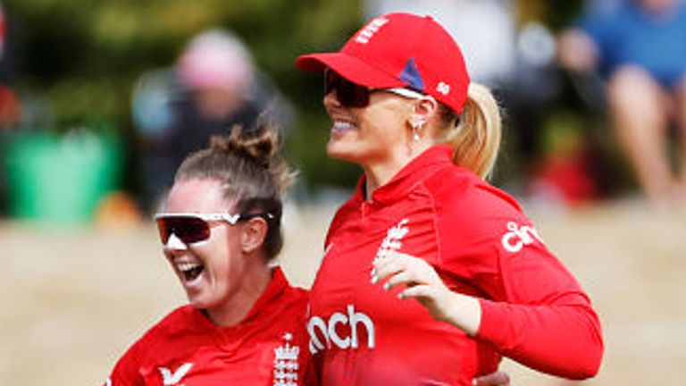 England Women playing T20 cricket in New Zealand (Getty Images)
