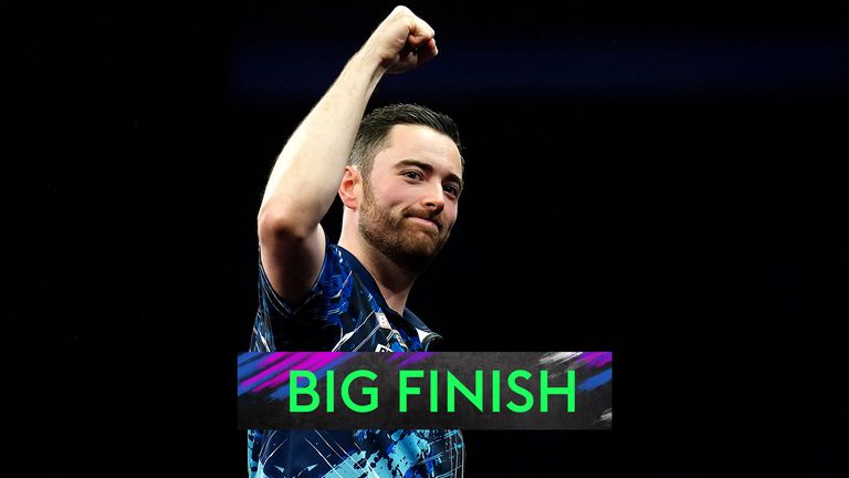 Luke Humphries brilliantly took out 130 to move 3-1 ahead against Rob Cross in their Premier League semi-final in Brighton.