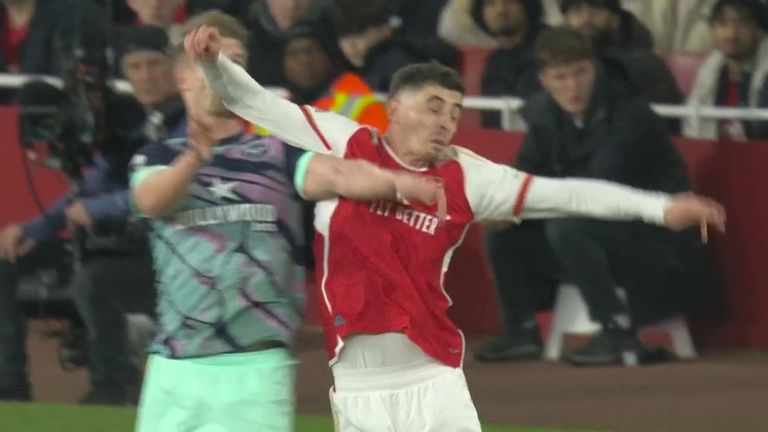 Arsenal forward Kai Havertz was shown a yellow card for this elbow on Brentford defender Kristoffer Ajer.
