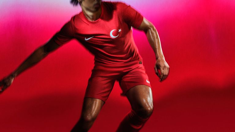 Turkey's 2024 home kit