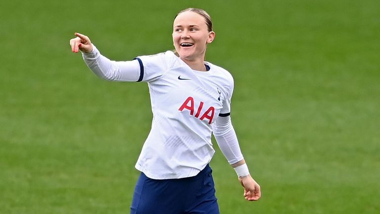 Matilda Vinberg celebrates after scoring the only goal in Spurs' win over Leicester