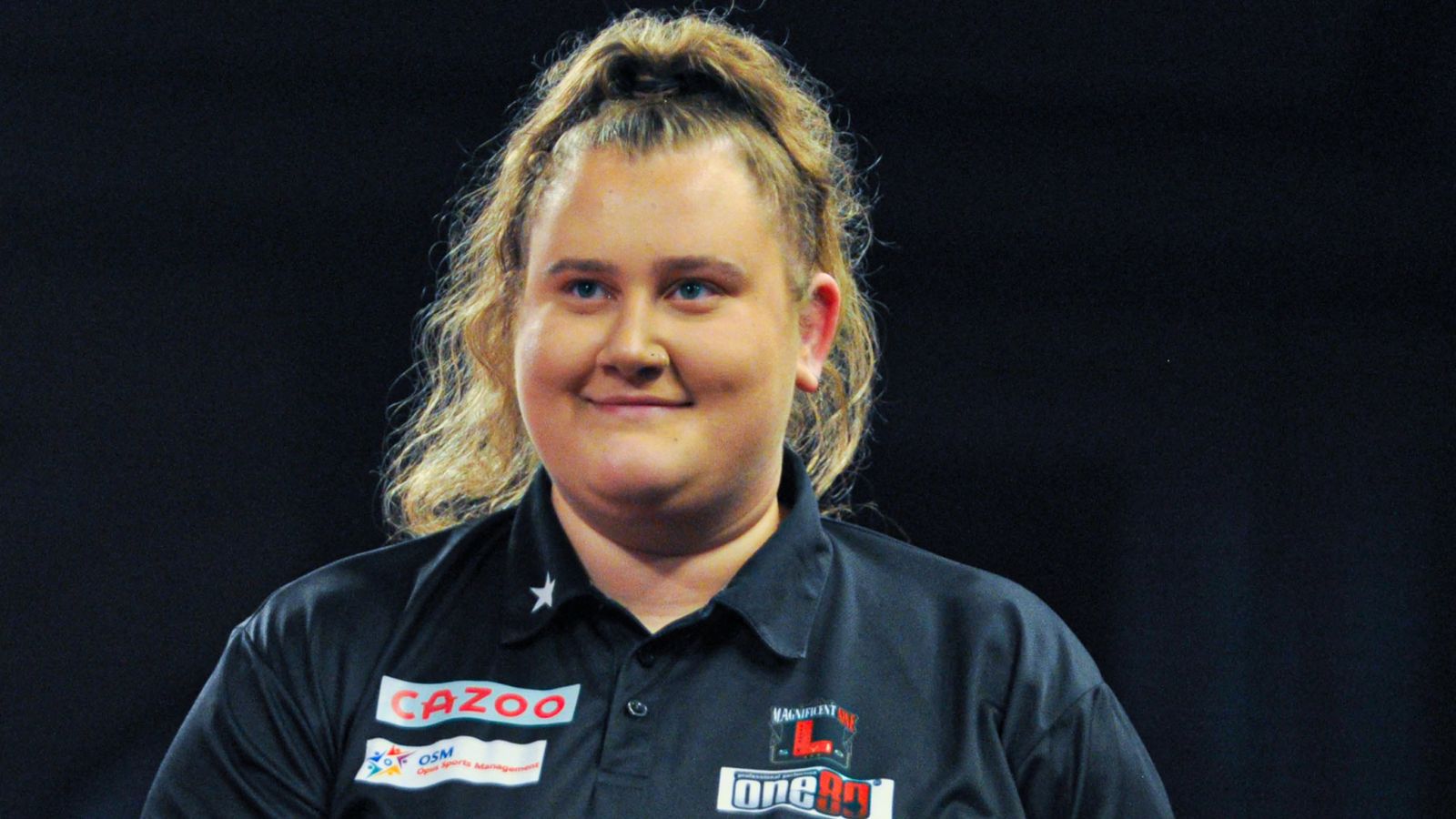 Beau Greaves takes victory in PDC Women’s Series event after winning 31 consecutive legs in Wigan | Darts News