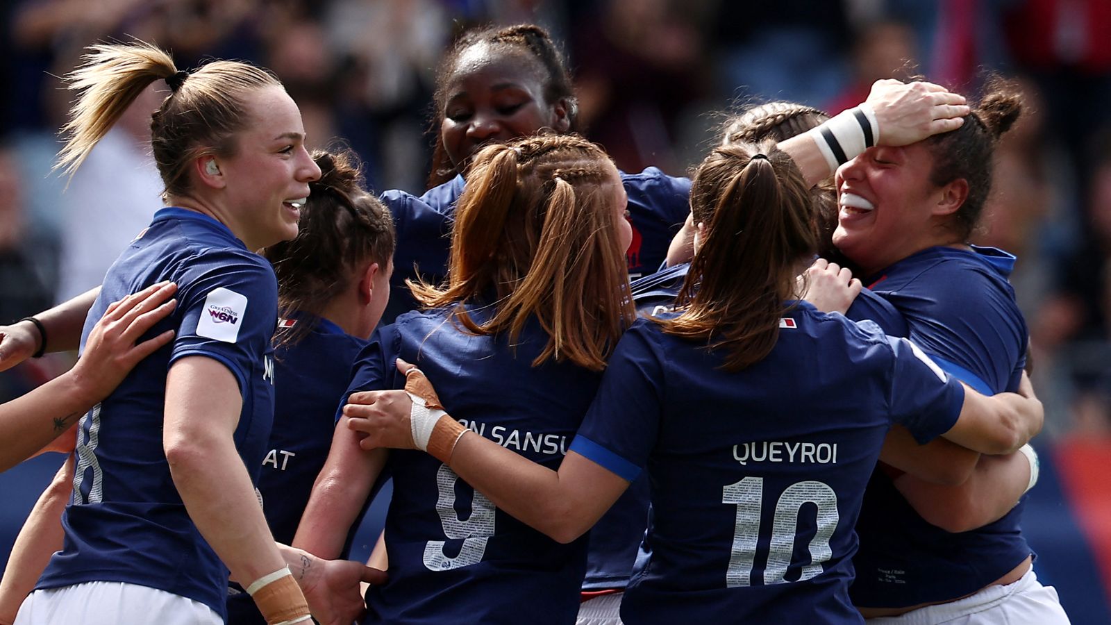 Women's Six Nations: France Women put six tries past Italy in 38-15 ...