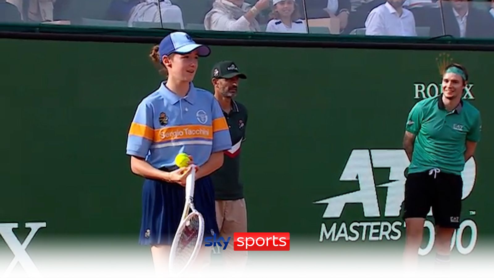 'You want to play?' | Alexander Bublik hands racket to ball girl ...