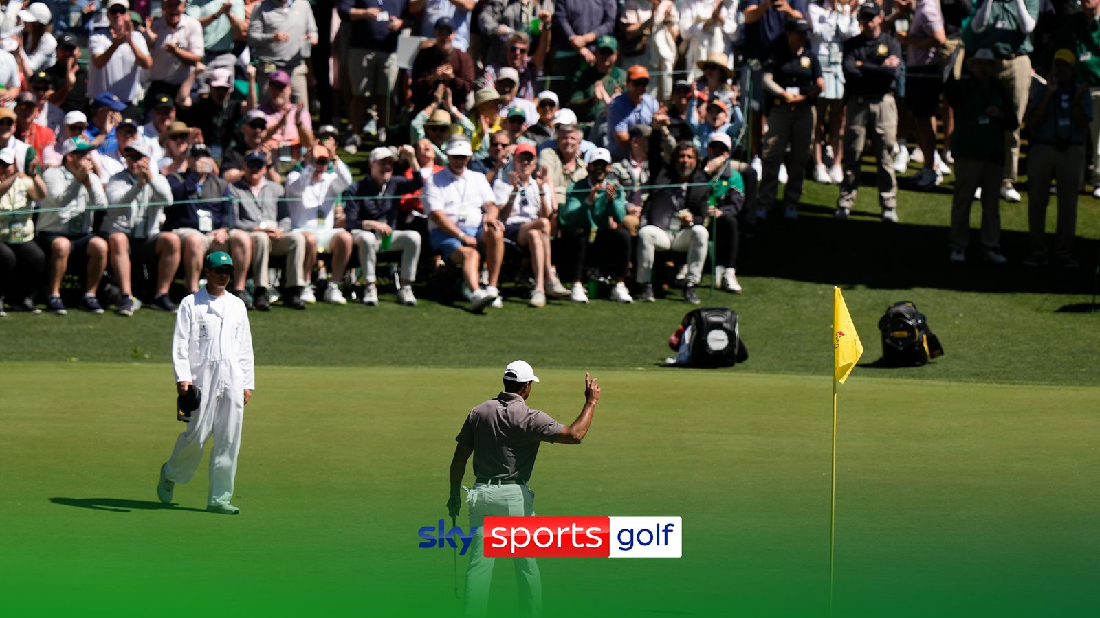 Tiger ignites Augusta crowd with sensational birdie chip-in! Tiger ignites Augusta crowd with sensational birdie chip-in!