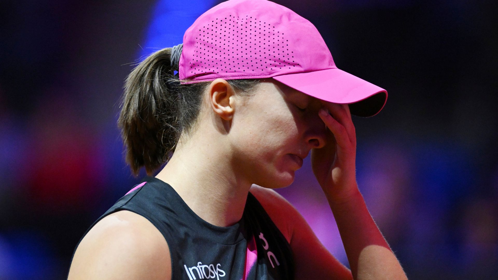 Swiatek's bid for Stuttgart threepeat ended by Rybakina epic