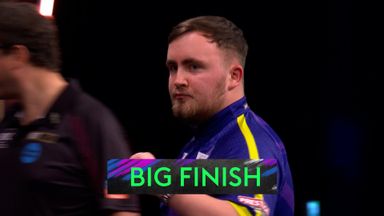 'Doing what he likes!' | Littler fires in 136 checkout