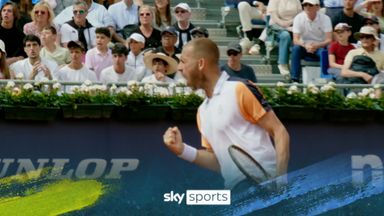 'He carved him open!' | Evans produces brilliant forehand winner