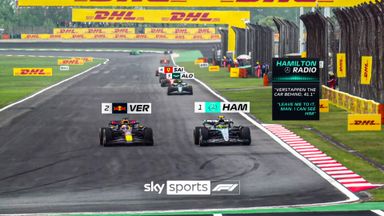 Hamilton fails to shake off Verstappen | 'Leave me to it man!' 