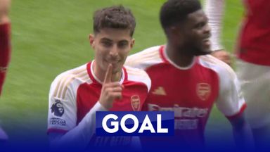 'It's turning into a dream day! | Havertz heads in another for Arsenal!