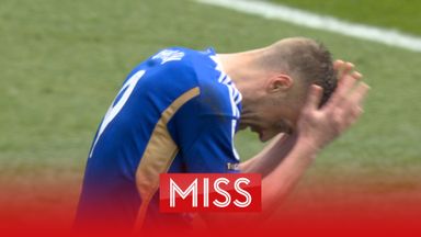 Vardy misses penalty and blows chance to give Leicester breathing space!