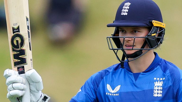 Amy Jones scored an unbeaten 92 as England won the first ODI against New Zealand by four wickets in Wellington
