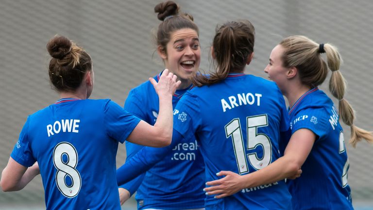 Lizzie Arnot scored from distance to put Rangers ahead again against Glasgow City (Credit: Colin Poultney/SWPL)