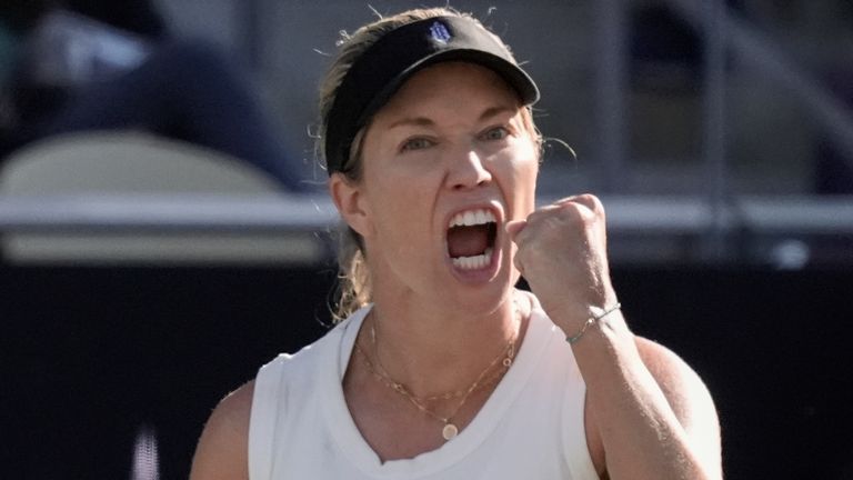 April 6, 2024: Danielle Collins (USA) defeated Maria Sakkari (GRE) at the Credit One Charleston Open being played at Family Circle Tennis Center in Charleston, South Carolina / USA ....Leslie Billman/Tennisclix/Cal Sport Media (Credit Image: .. Leslie Billman/Cal Sport Media) (Cal Sport Media via AP Images)