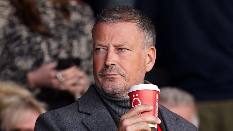 Clattenburg resigns from Nottingham Forest role