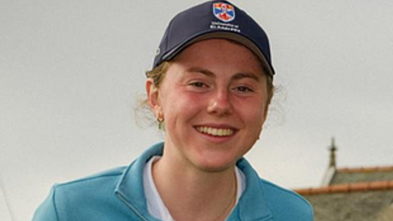 Ellie Monk celebrated victory at the Scottish Women's Open [credit: Scottish Golf]